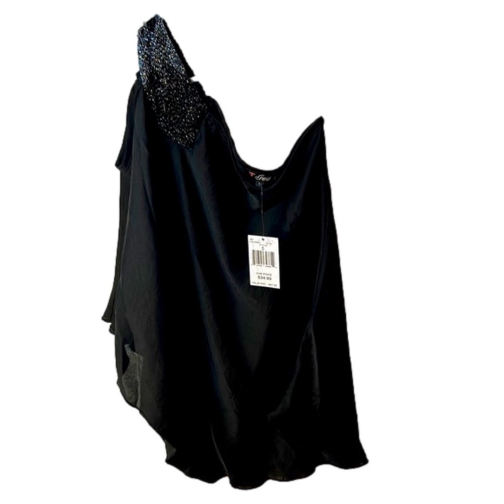Guess Beaded One Shoulder Blouse Small NWT - Picture 2 of 7
